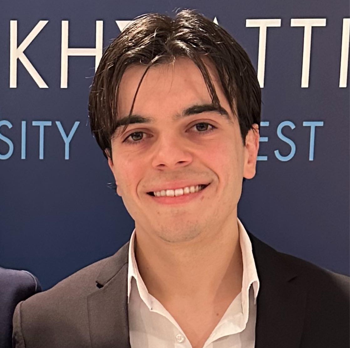 Τάσος Σταμάτης-Επιτυχών στην Αρχιτεκτονική Ε.Μ.Π.